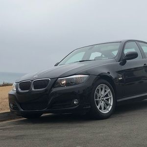 Meet your Posher, Leo